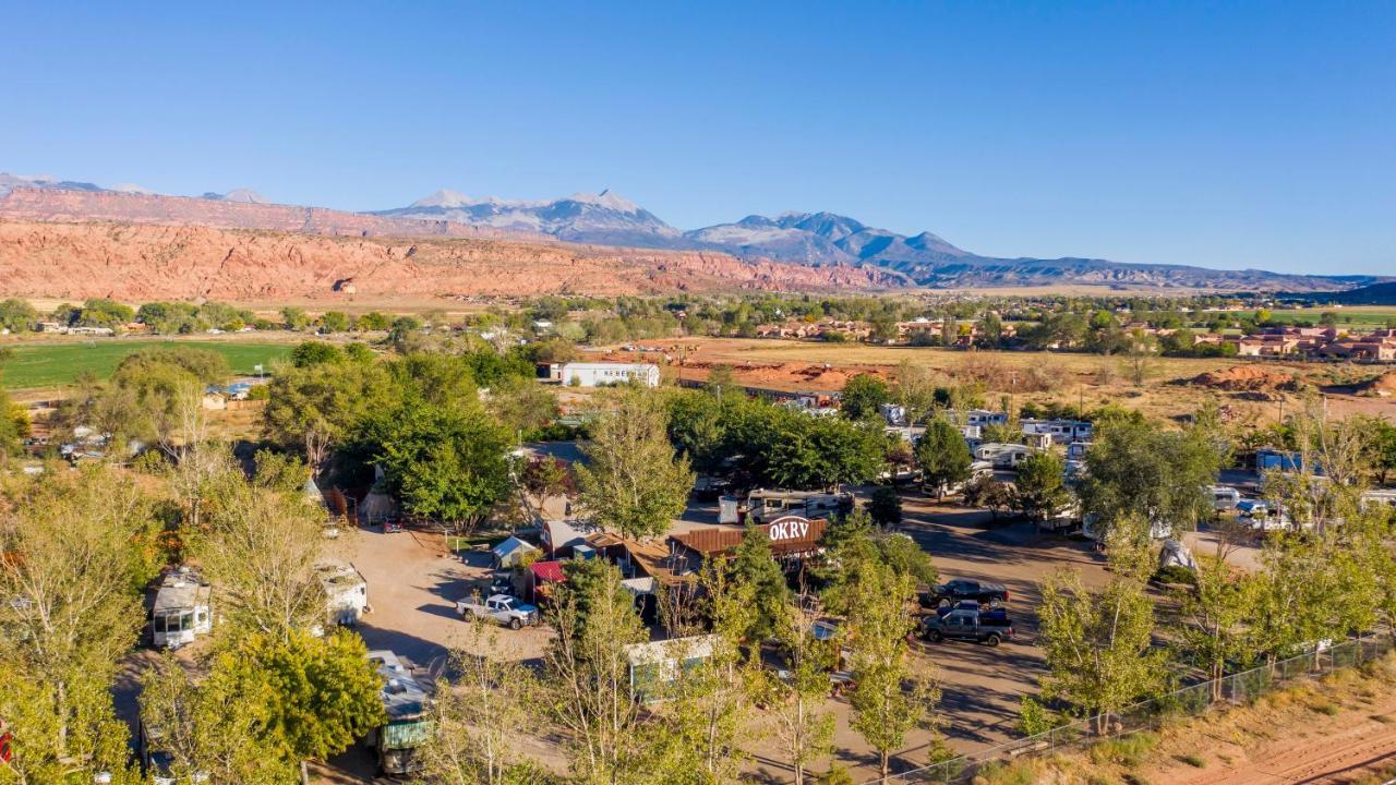 Funstays Glamping Setup Tent In Rv Park #4 Ok-T4 Moab Extérieur photo